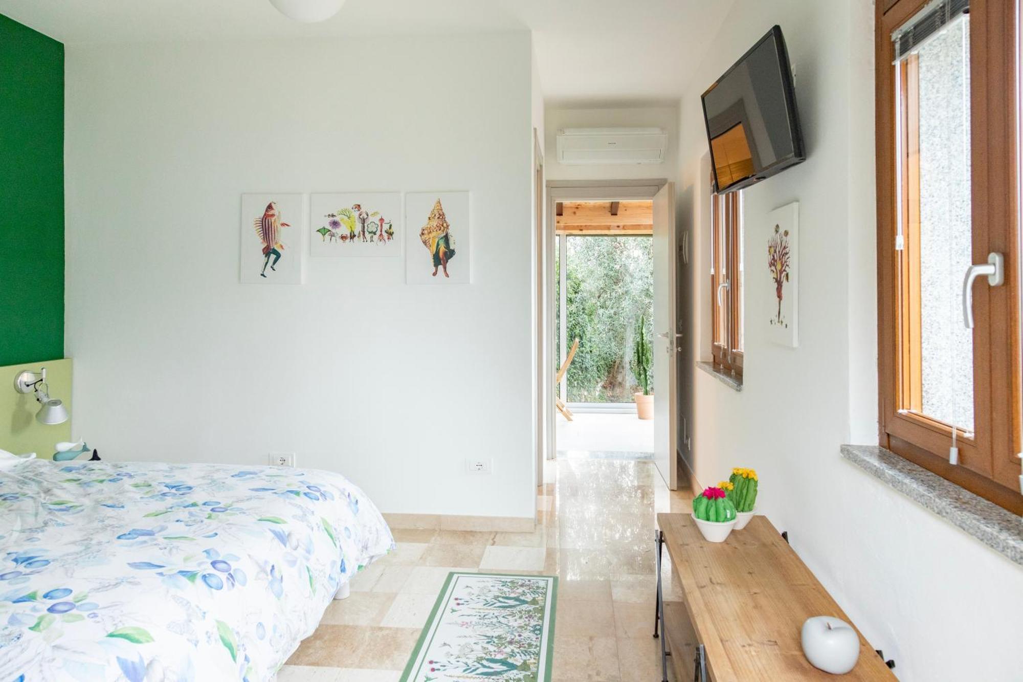 Villa Ca De L'Angelon -- Vittoria House Brenzone sul Garda Zimmer foto